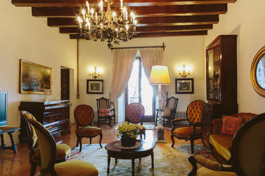 Mas Berenguer Hotel Riells del Fay ภายนอก รูปภาพ
